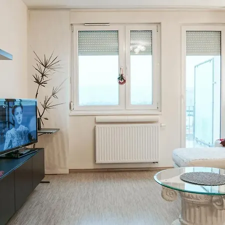 Apartment Rivercity Maria